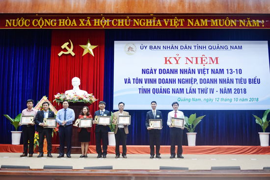 10.12.2018 - Giải thưởng doanh nghiệp tiêu biểu tỉnh Quảng Nam năm 2018-6.jpg