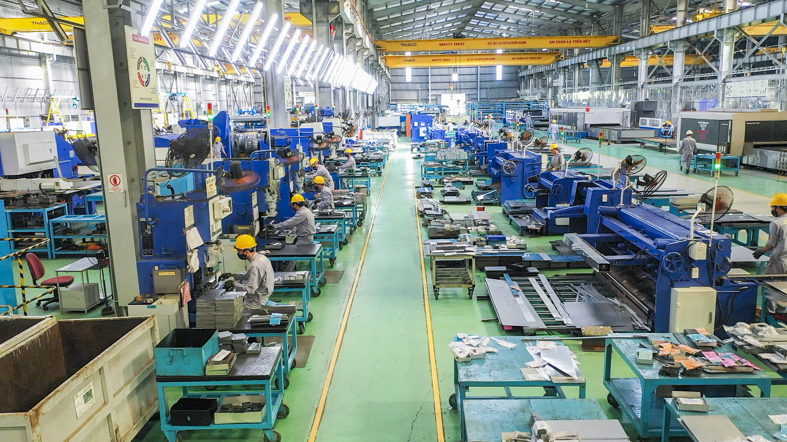 2. Dây chuyền chấn dập định hình.jpg