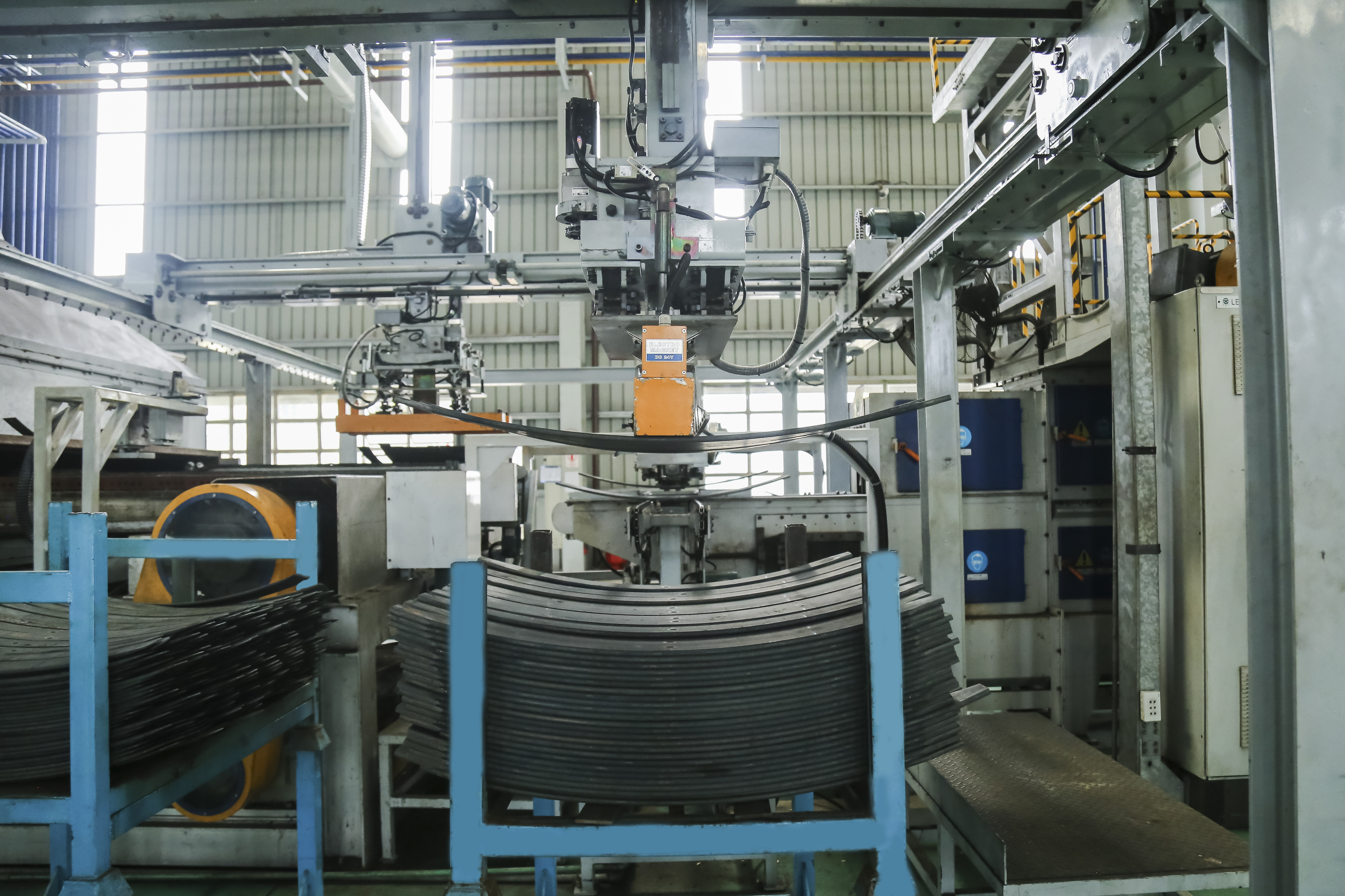 3. Chuyen Phun bi.jpg