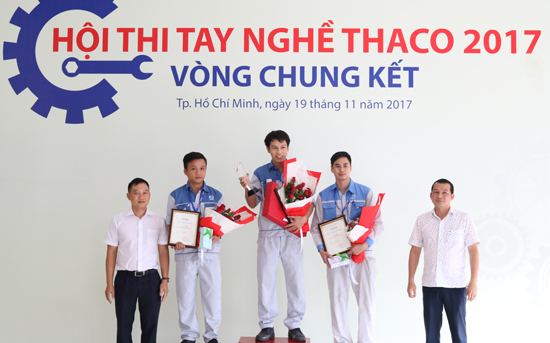 a hoi thi tay nghe (2).jpg