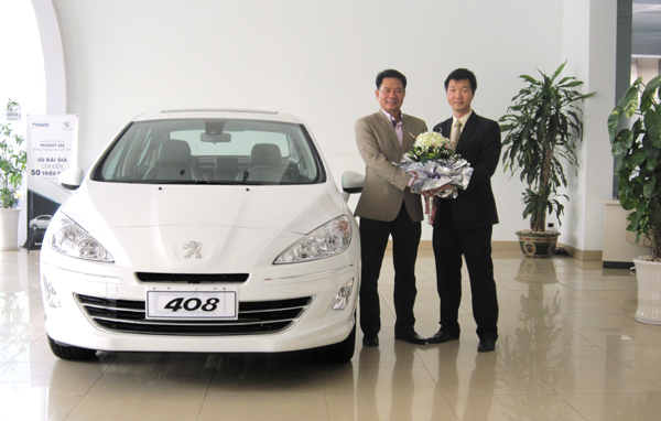 ban-giao-peugeot.jpg