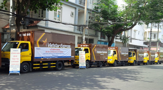 BAN_GIAO_XE_VIETSTAR_1.jpg