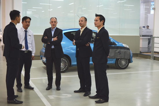 Ban lanh dao PG tham PG VN (1).jpg