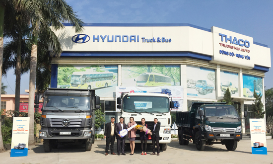 Bàn giao xe Hưng Yên.jpg