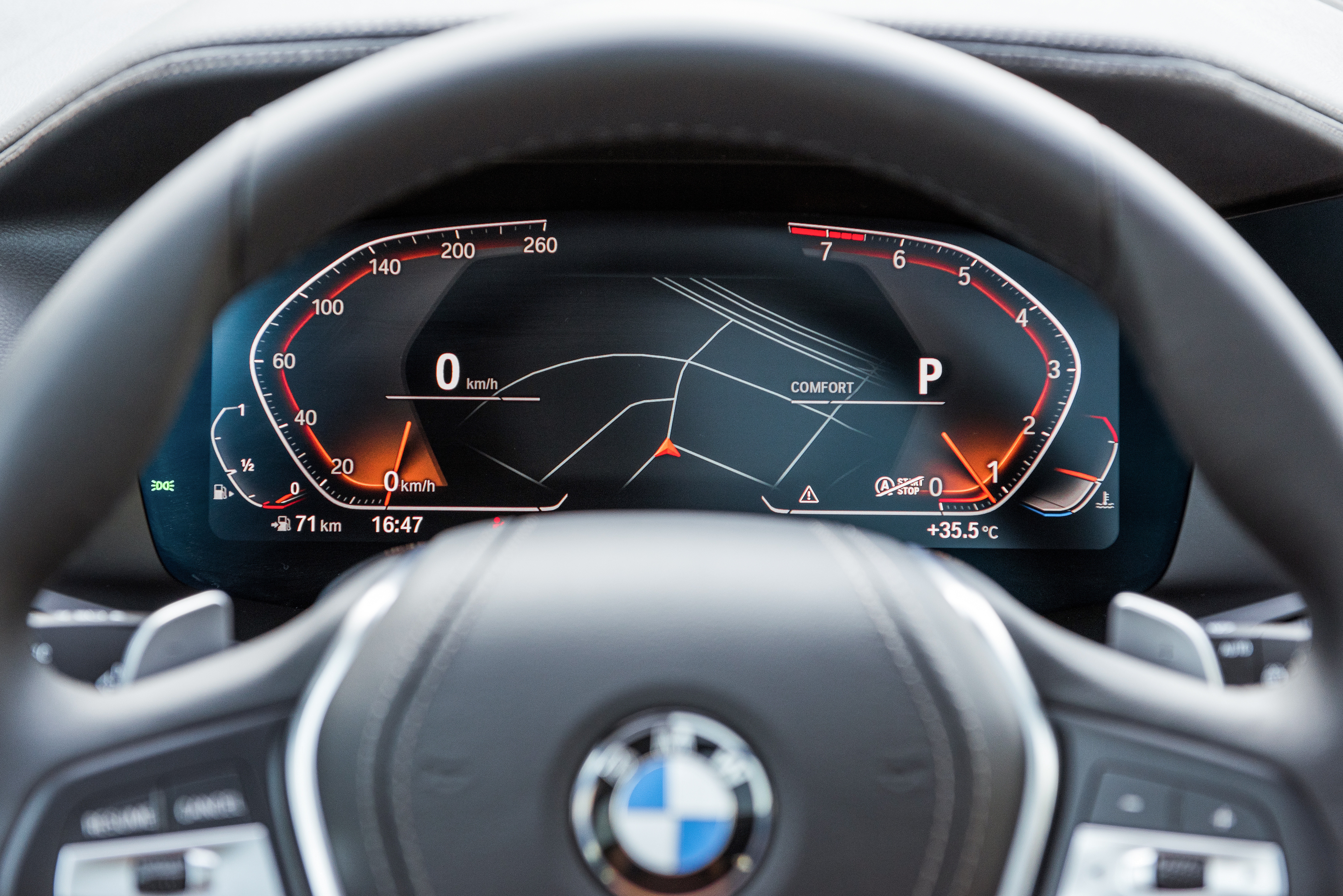 Bảng đồng hồ sau vô lăng kỹ thuật số, kích thước 12.3 inch (2).jpg