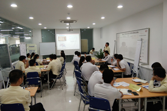 DAO TAO TRUONG NHOM BAN HANG (3).jpg