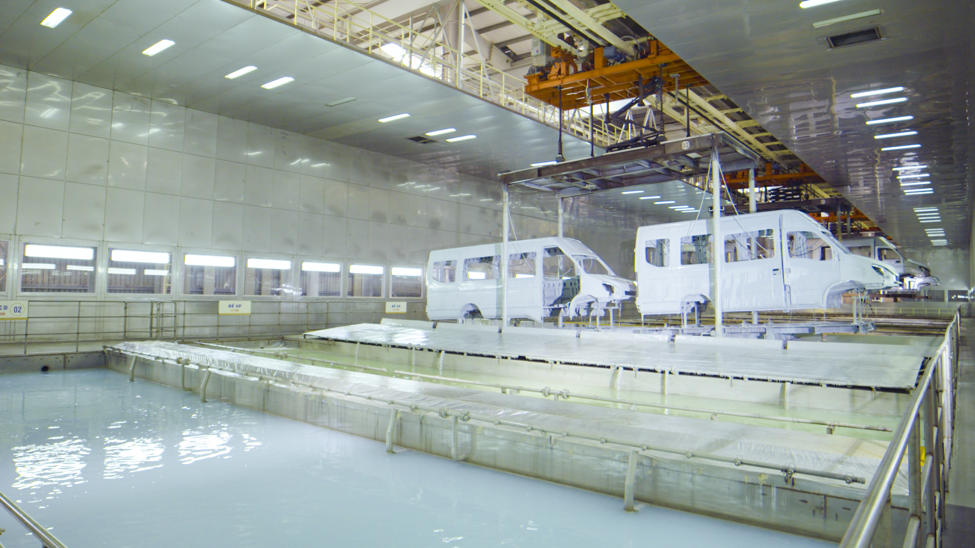 Dây chuyền sơn nhúng ED Minibus Iveco.jpg