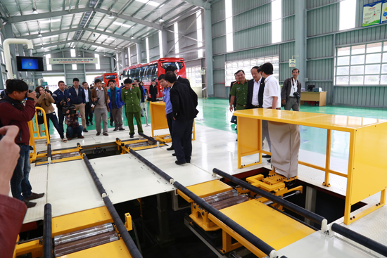 hình họp báo Nhà máy Thaco Bus (7).jpg