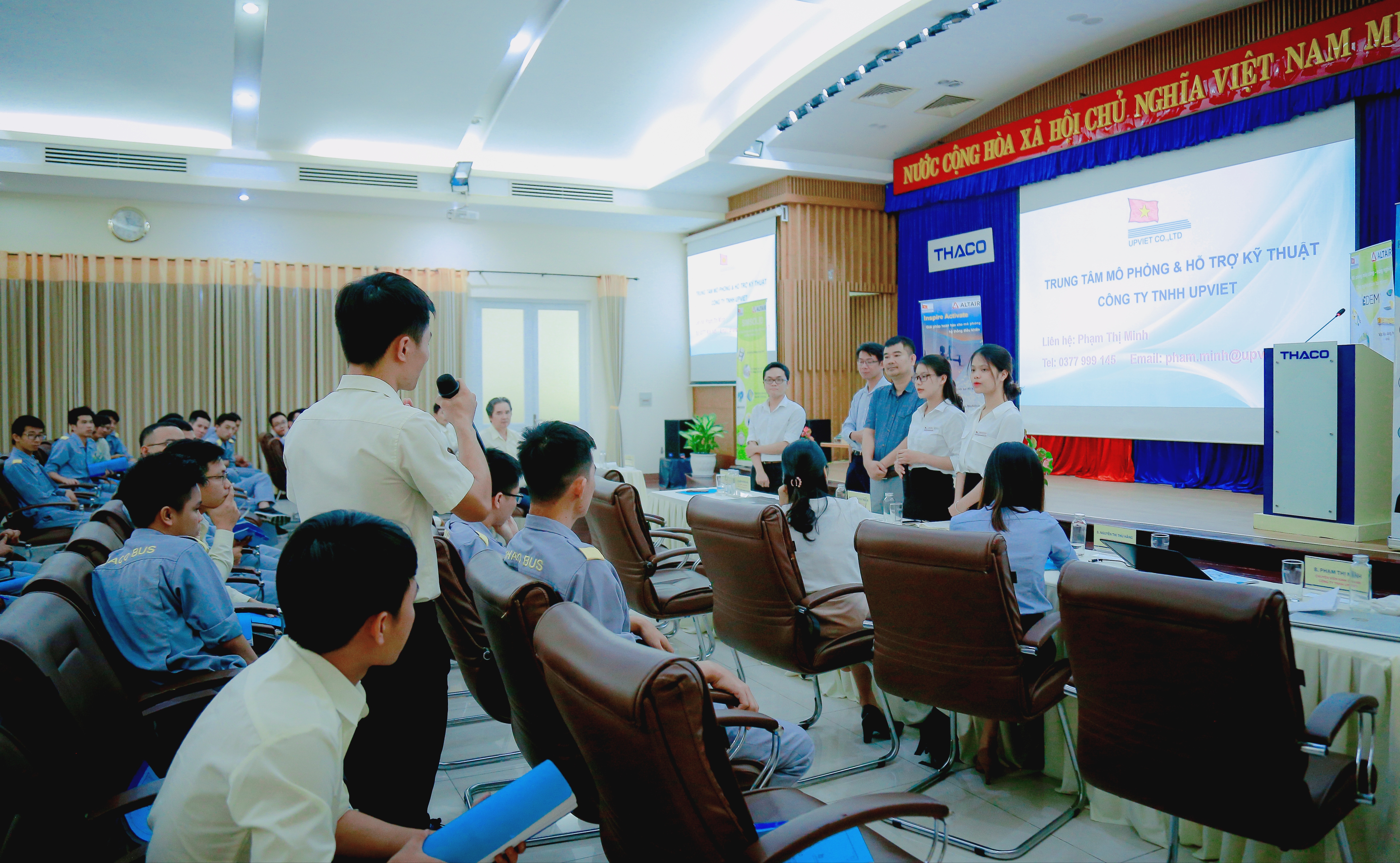 Hội thảo mô phỏng trong tính toán thiết kế ô tô, máy nông nghiệp và thiết bị cơ khí (2).JPG