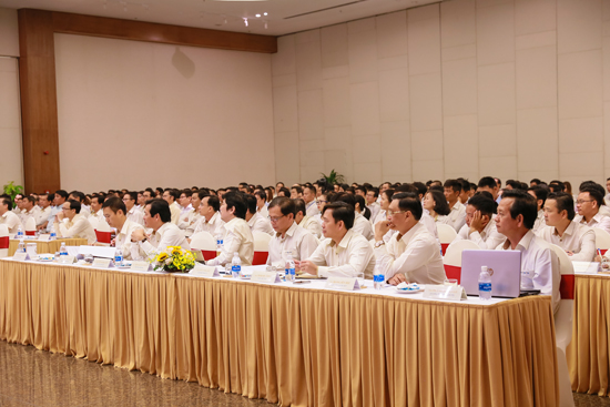 hoi nghi nhan su (3).jpg