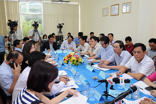 Buổi tọa đàm với sự tham gia của đông đảo khách mời và nhận được sự quan tâm đặc biệt của các cơ quan truyền thông