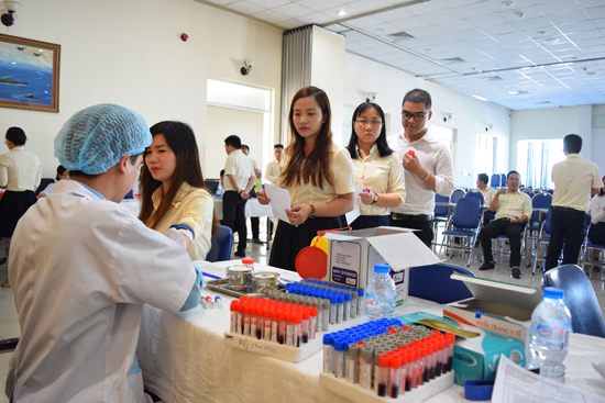 KHAM SUC KHOE (1).jpg