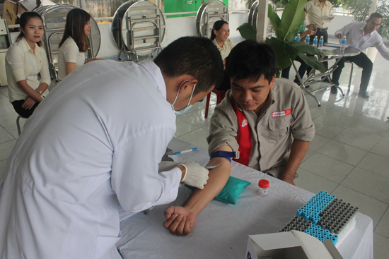 KHAM SUC KHOE BINH TAN (4).jpg