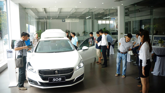 KVBB_gioi_thieu_Peugeot_508_moi_1.jpg