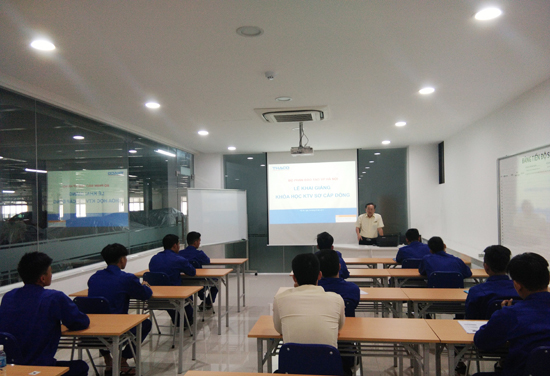 KY THUAT DONG(2).jpg