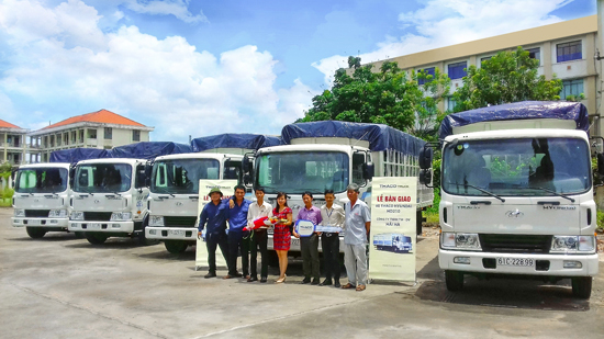 Le Ban Giao Xe Hyundai HD210 _ Hai Ha.jpg