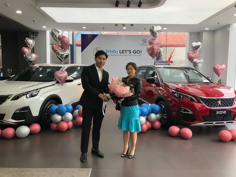 Peugeot Long Bien.JPG