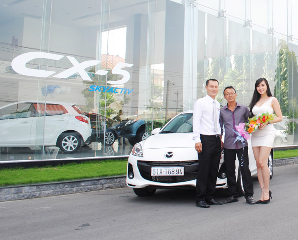 SR_Binh_Duong_to_chuc_Lai_thu_va_cam_nhan_xe_Mazda_2.jpg