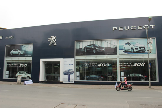 test_drive_peugeot_Ha_Noi_2.jpg