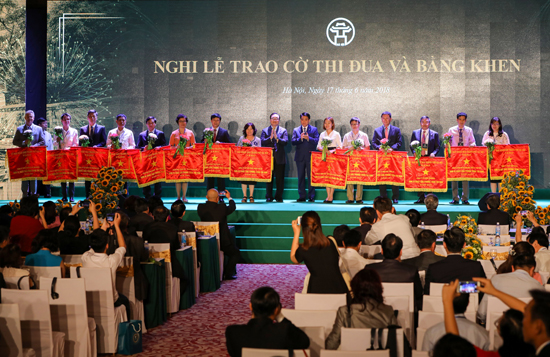 thaco nhan co thi dua (1).jpg