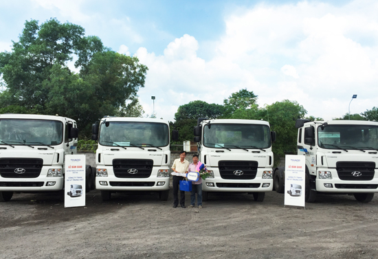 Tin giao xe HD700-VietTrung 1.jpg