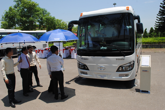 TRUNG BAY XE BUS (1).jpg