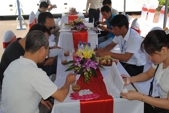 TRUNG BAY XE BUS (2).jpg