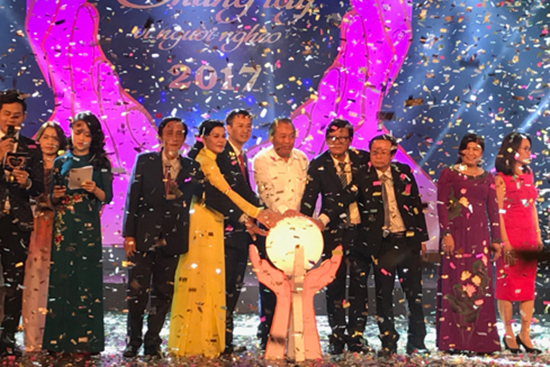 vi nguoi ngheo (8).jpg