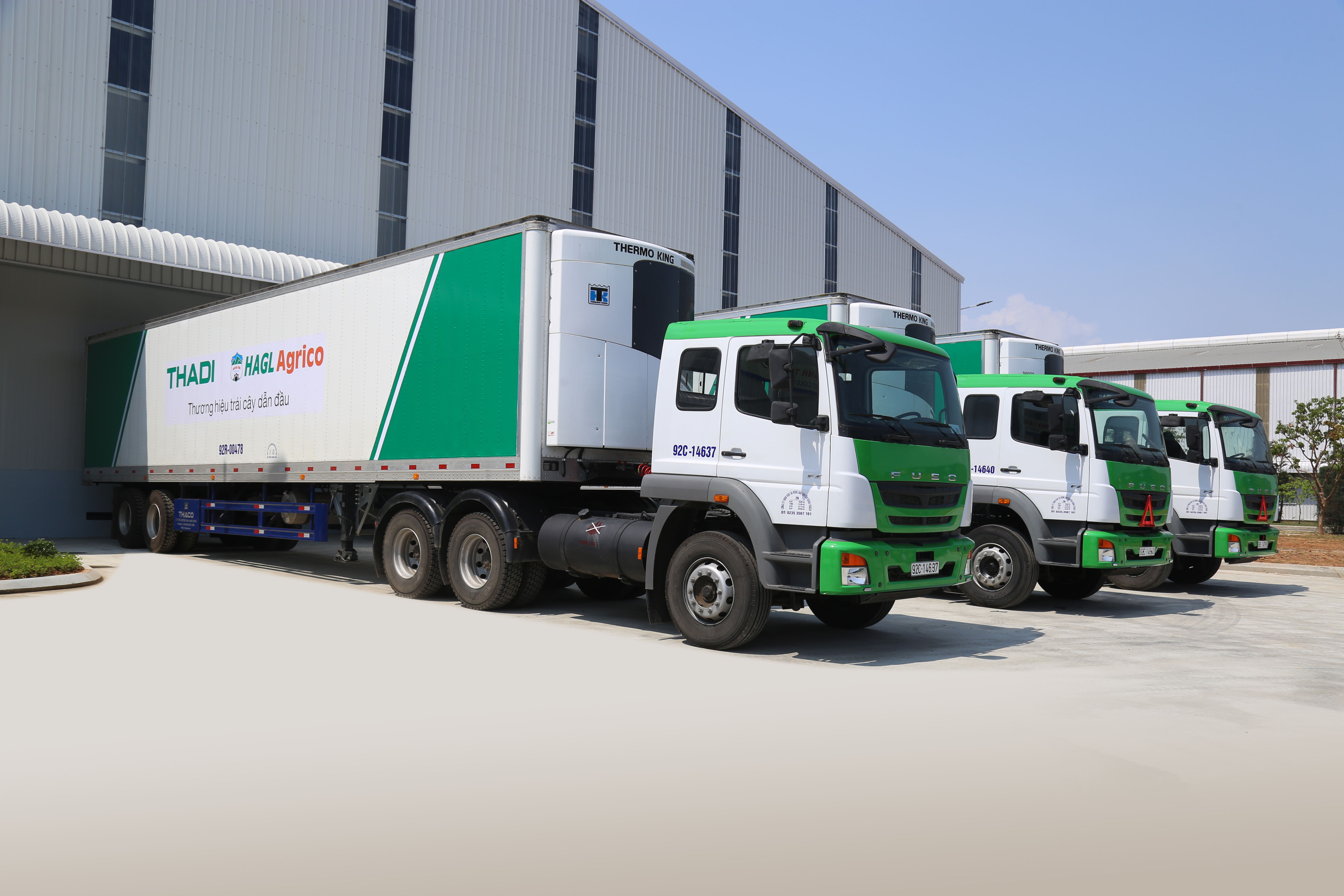 Xe vận chuyển nông sản.jpg