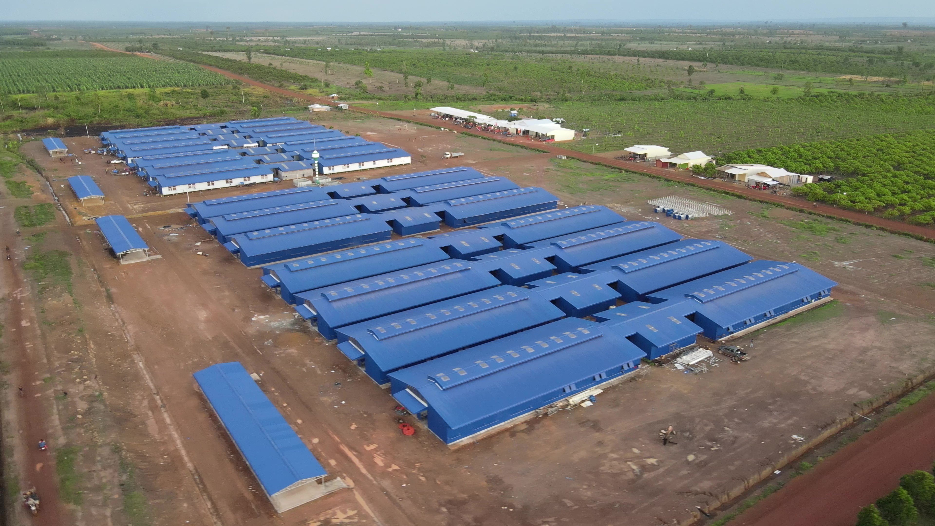 5. Trang trại chăn nuôi (1).jpg