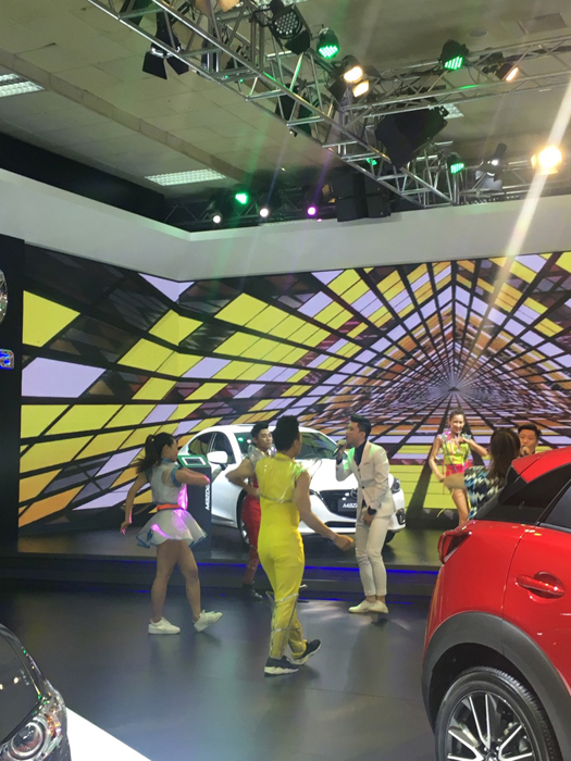 trinh dien am nhac ngay dau tien tai VMS (11).jpg