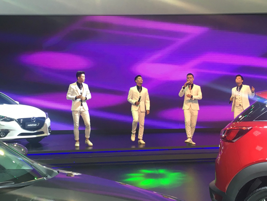 trinh dien am nhac ngay dau tien tai VMS (7).jpg