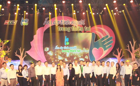 ung ho 2.7 ty (4).jpg