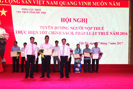 bang khen viet tri (1).jpg