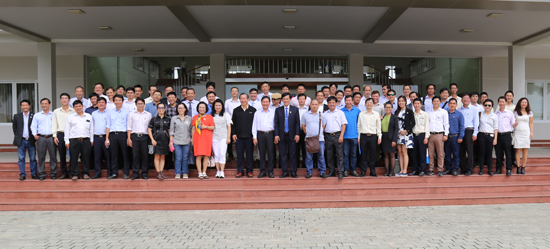 Tap the hoi DN chup hinh luu niem.jpg