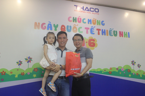 quoc te thieu nhi (1).jpg