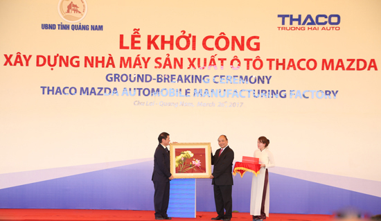 le-khoi-cong_.jpg
