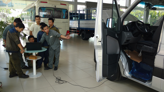 MINIBUS HYUNDAI (3).jpg