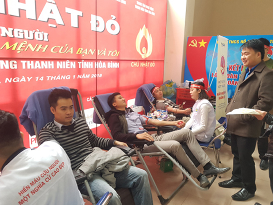 Hinh anh hien mau - chi nhanh Hoa Binh 4.jpg