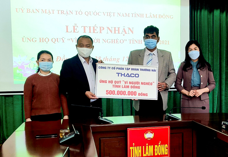 i Quang Minh ủng hộ Quỹ Vì người nghèo Lâm Đồng 500 triệu đồng 28-12-EDIT