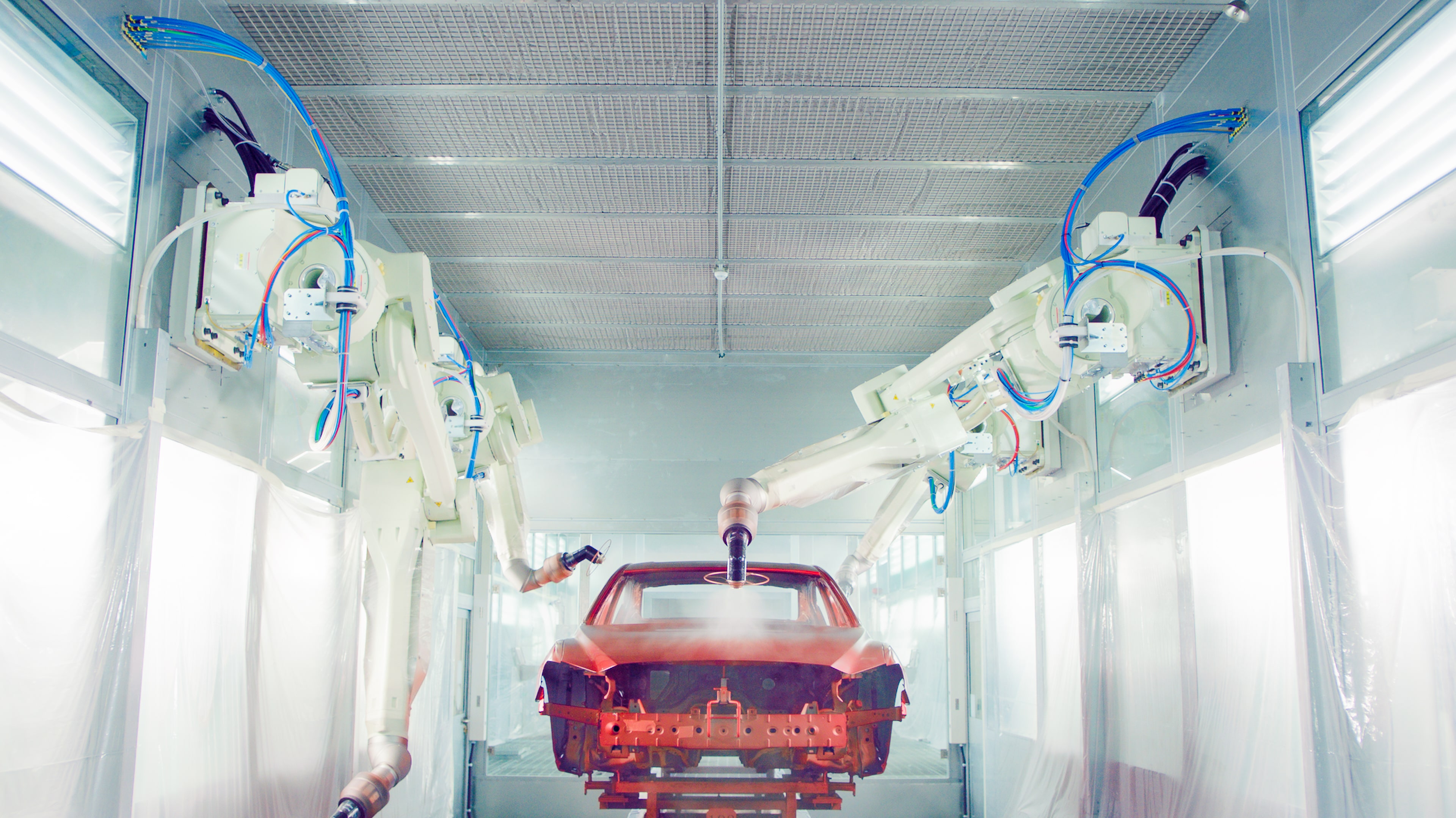 Hình 5. Dây chuyền sơn màu với công nghệ wet on wet xe Mazda.JPG